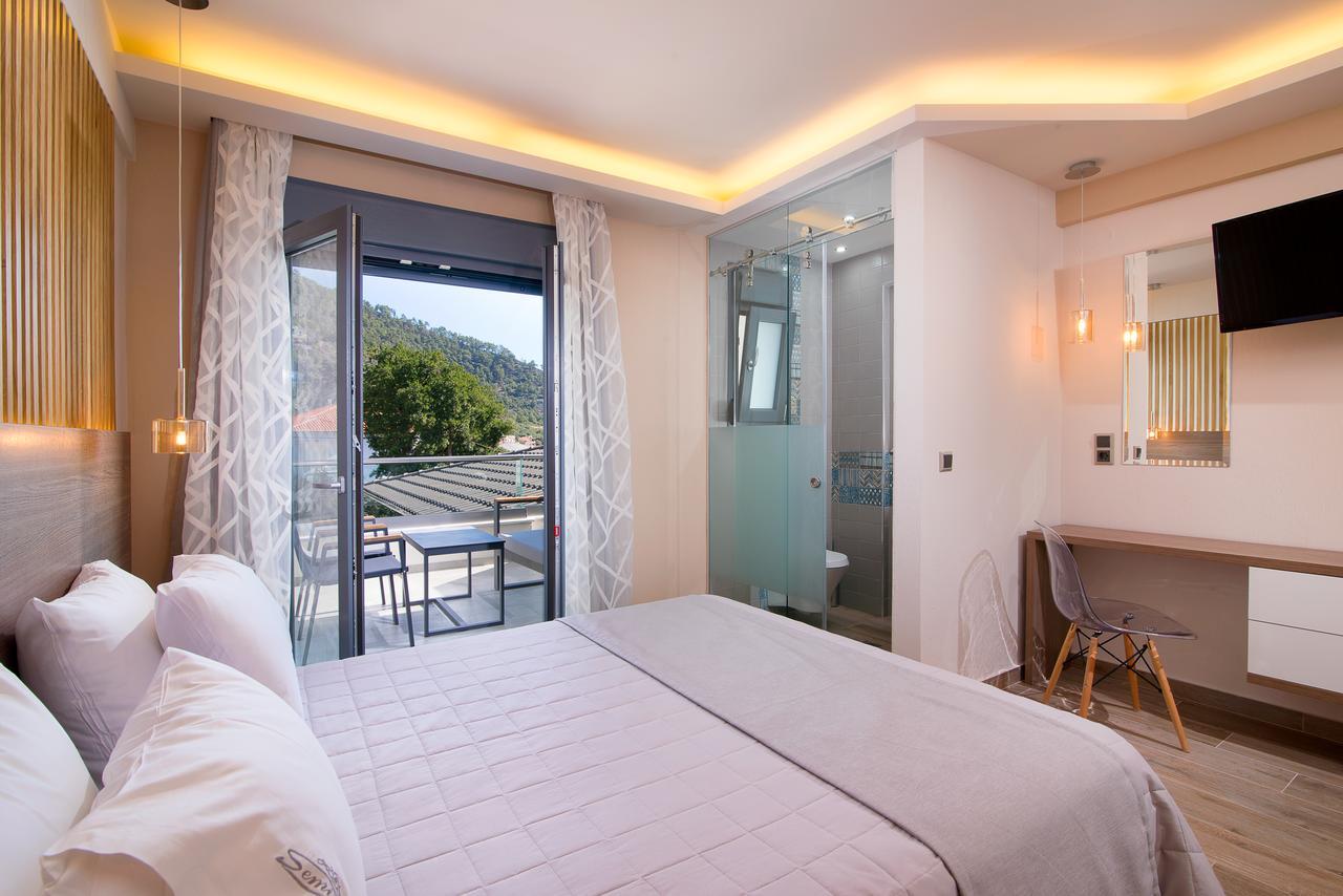 Semiramis Luxury Suites Chrysi Ammoudia Ngoại thất bức ảnh