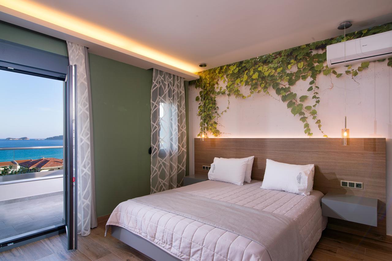 Semiramis Luxury Suites Chrysi Ammoudia Ngoại thất bức ảnh