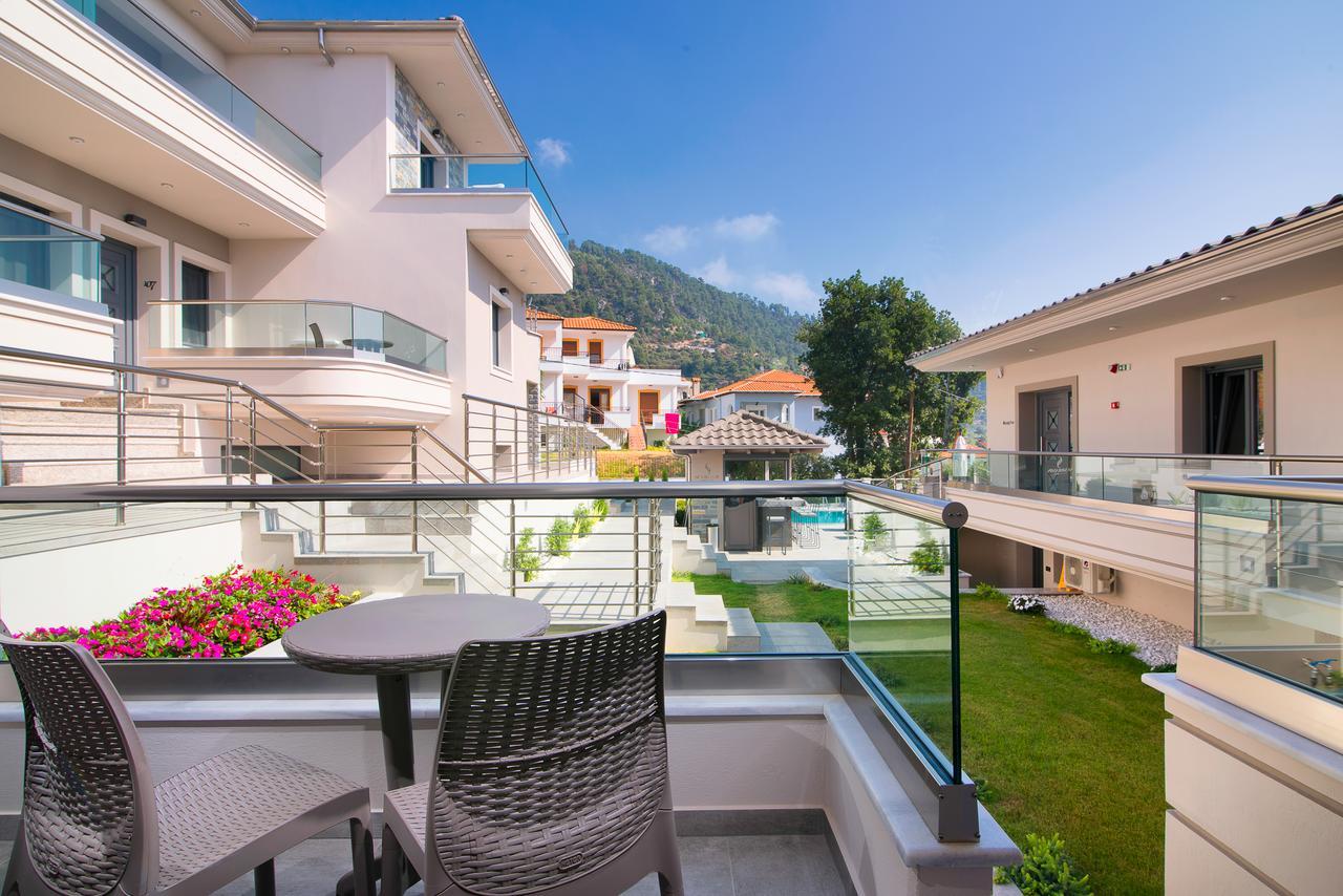 Semiramis Luxury Suites Chrysi Ammoudia Ngoại thất bức ảnh