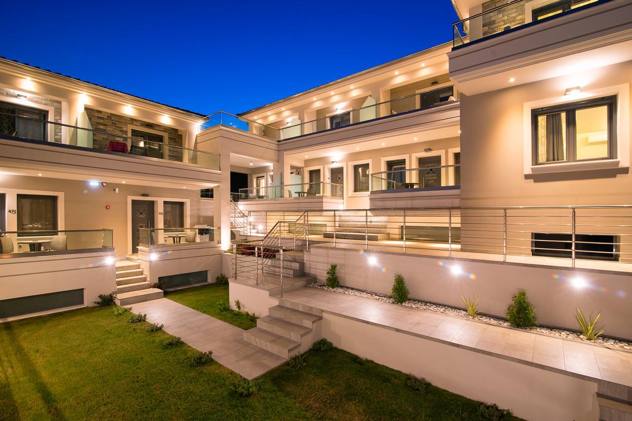 Semiramis Luxury Suites Chrysi Ammoudia Ngoại thất bức ảnh